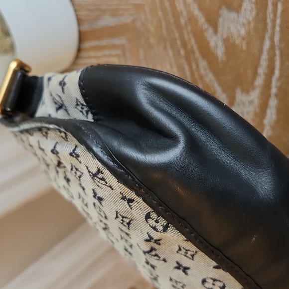 LOUIS VUITTON Mini Lin Navy Blue Crossbody/ Shoulder Bag - Picture 9 of 17